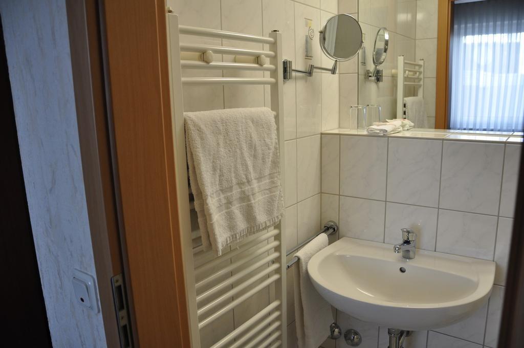 Hotel Buergerhof هومبورغ الغرفة الصورة